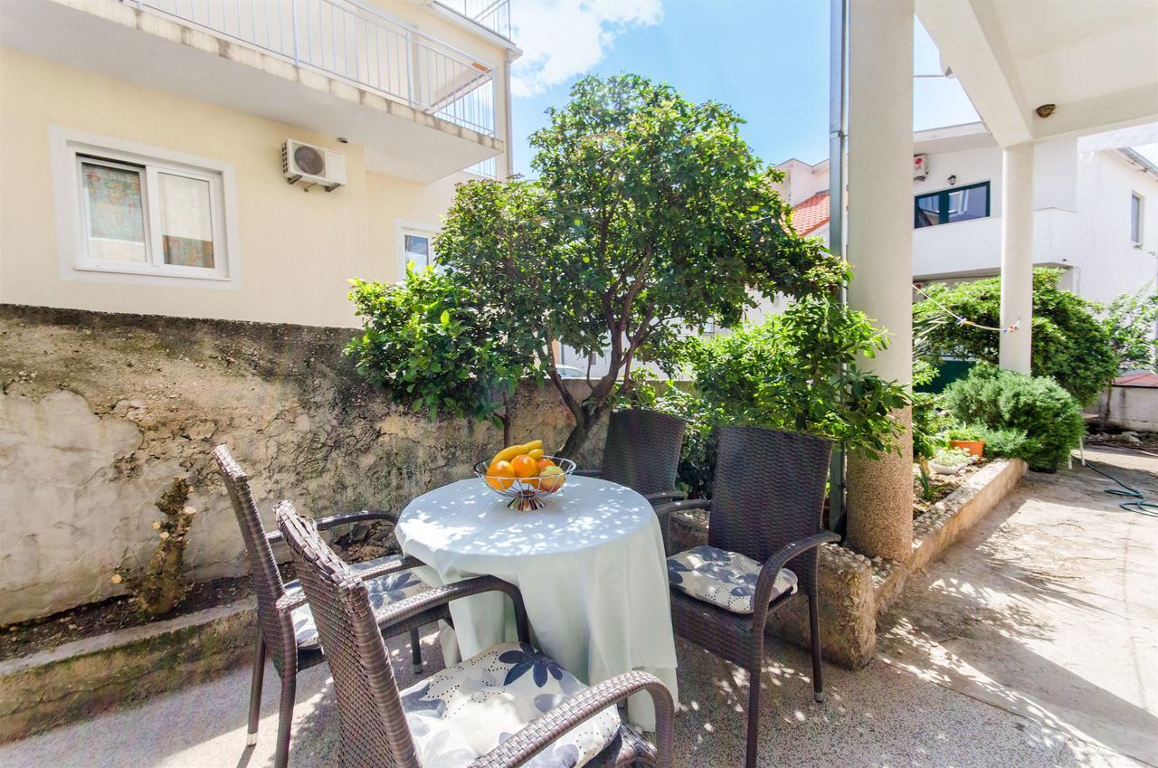 Apartments Mateo Baška Voda Екстериор снимка