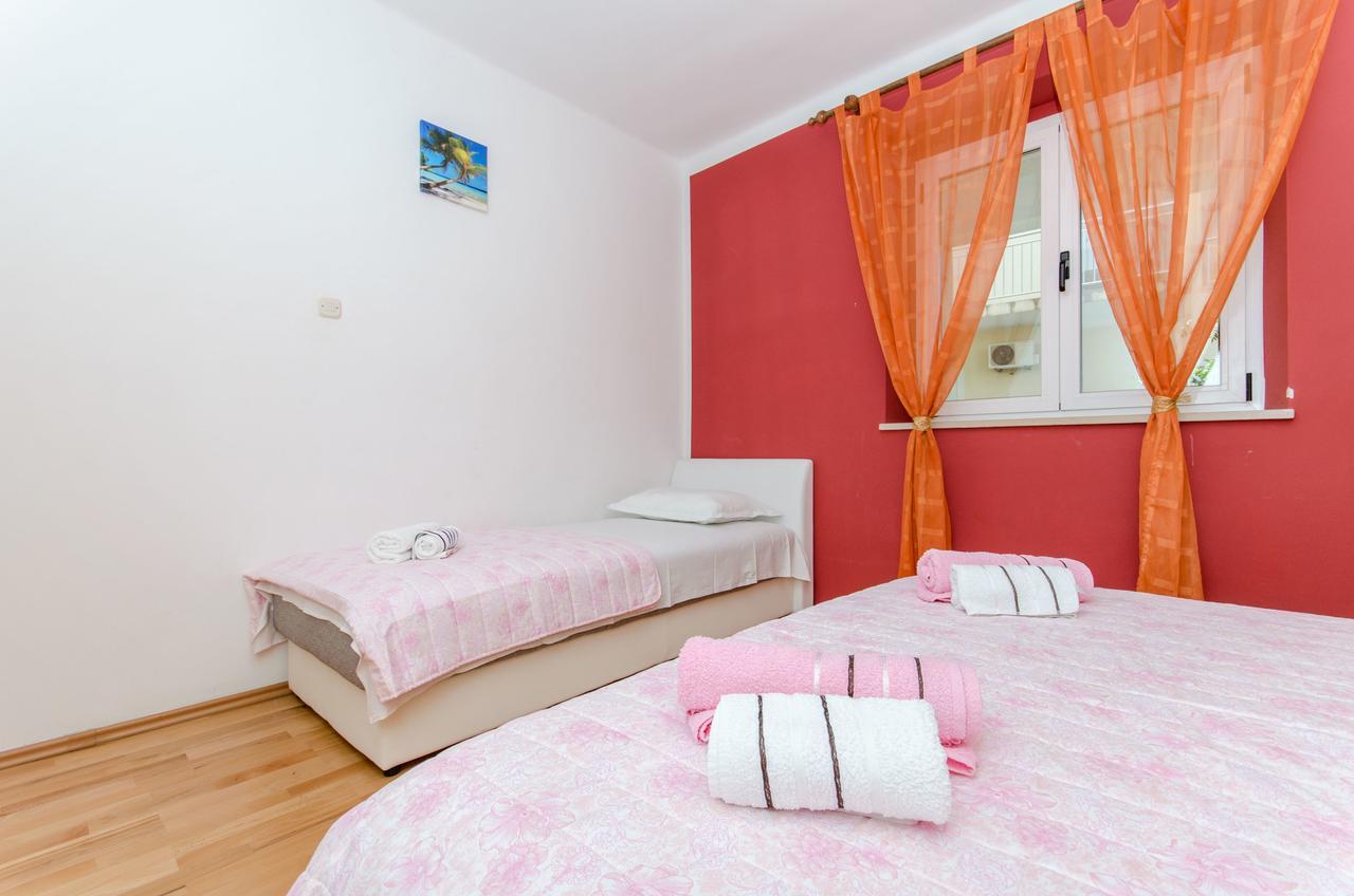 Apartments Mateo Baška Voda Екстериор снимка