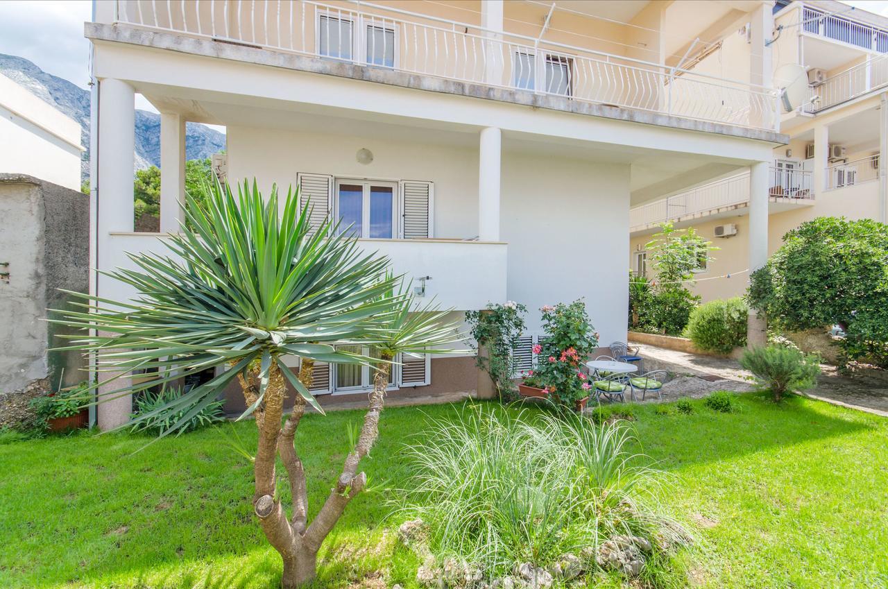 Apartments Mateo Baška Voda Екстериор снимка